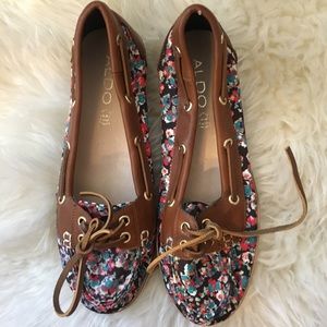 Sperry Aldo Floral Boat Shoe Flats 8.5 never worn!